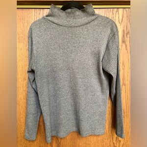 Sostanza Women's Mock Neck Sweater Large Gray Lightweight Stretchy Ribbed